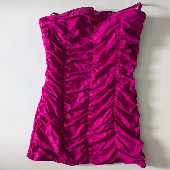 DKNY Fuschia Pink Ruched Retro-style Swimdress - Picture 3 of 6